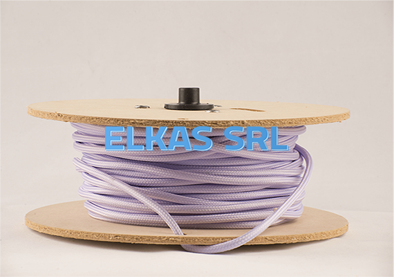 Nuestros cables cuentan con certificación. Además cuentan con un proceso de pegado que evita que se despelucen en su armado.